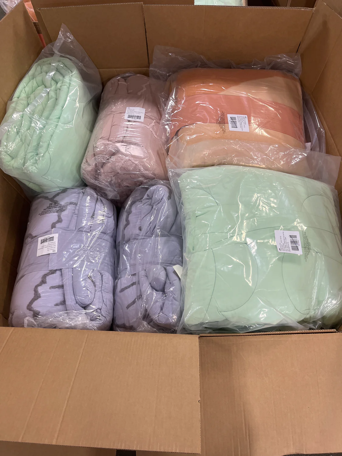 Assorted Comforters Retail