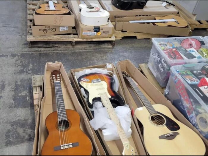Guitar Pallet - Image 3