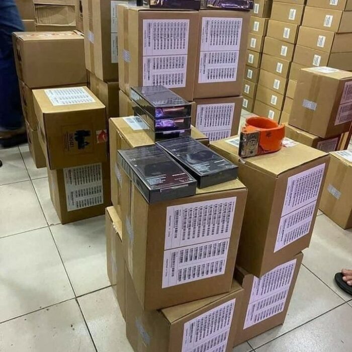 Wholesale Mixed iPhone Pallet – 25 Clearance & Returns iPhones XR to 13 Pro Max - Image 10