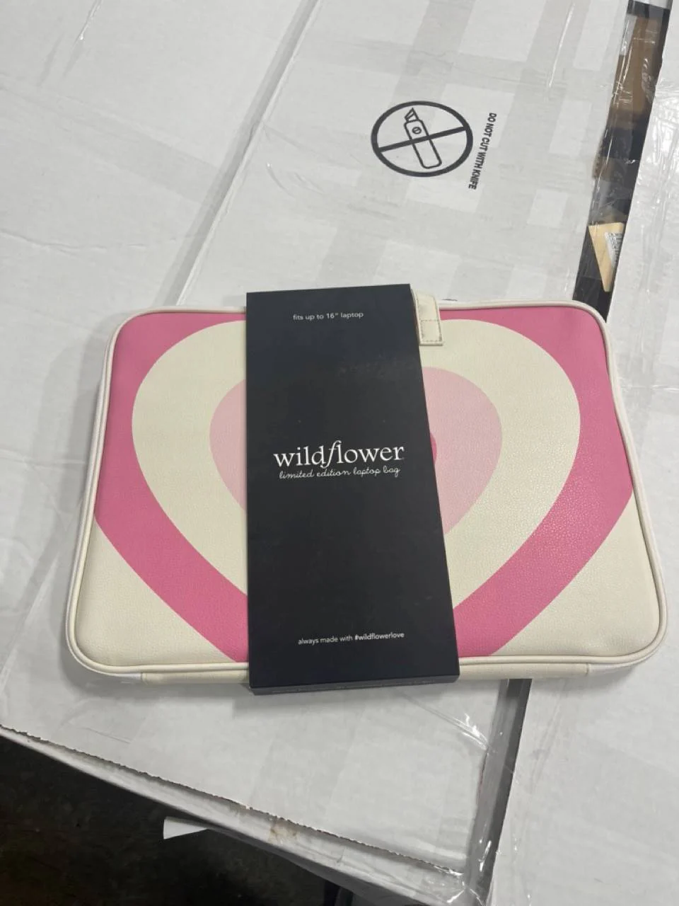 Assorted Tech Accessories Retail - Image 3