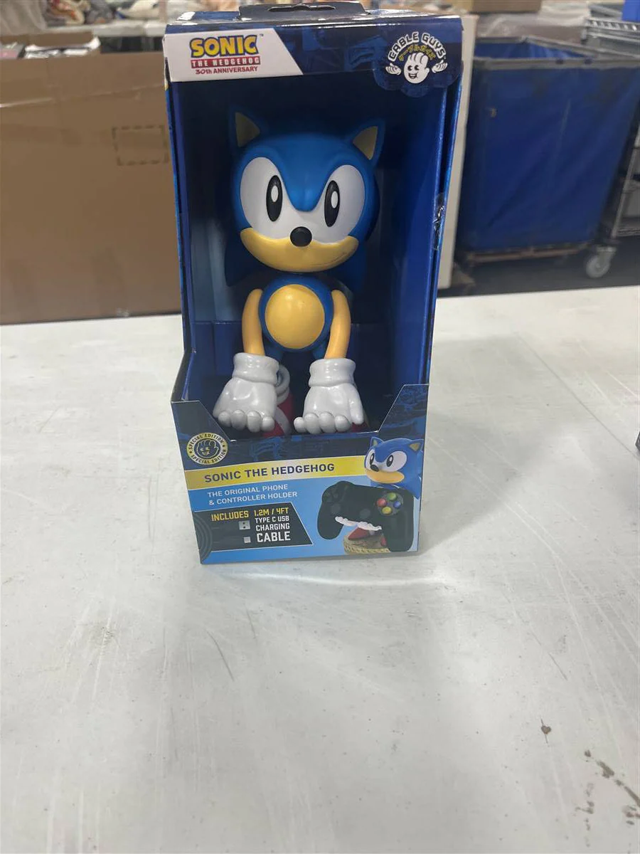 Assorted Tech Accessories Retail - Image 3