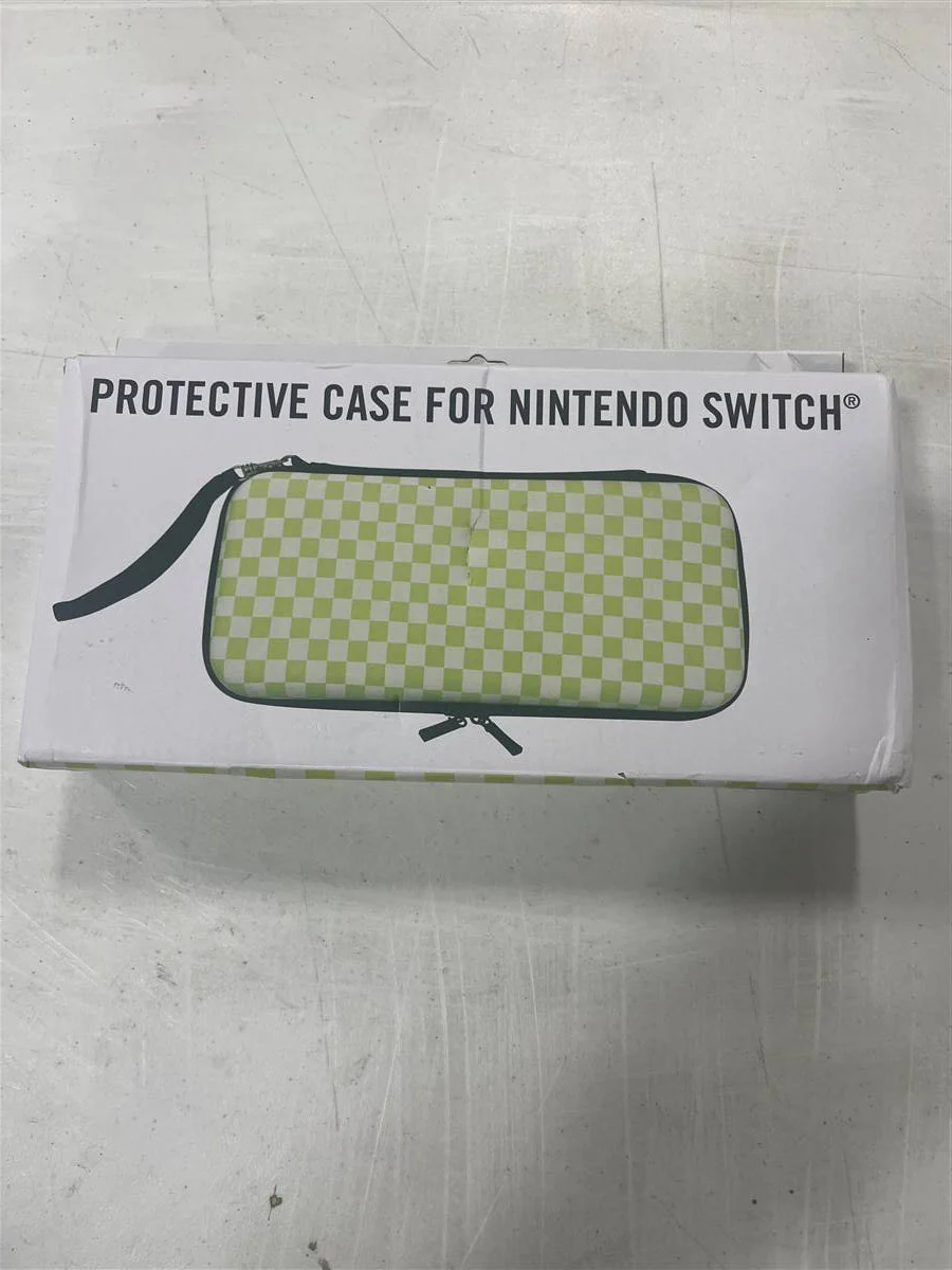 Assorted Tech Accessories Retail - Image 5