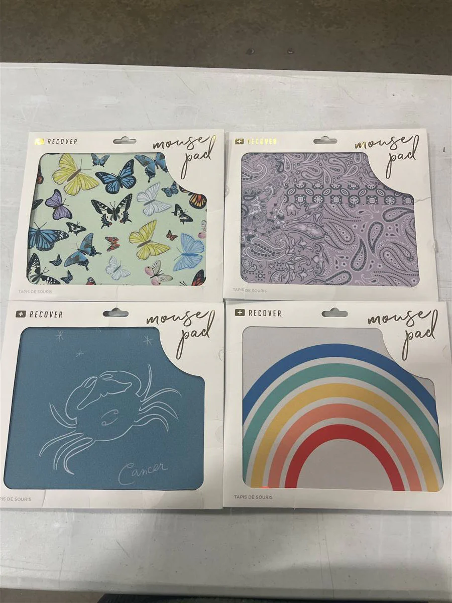 Assorted Tech Accessories Retail - Image 8