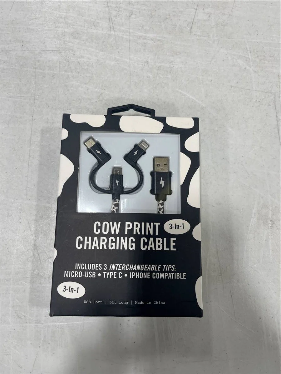 Assorted Tech Accessories Retail - Image 3