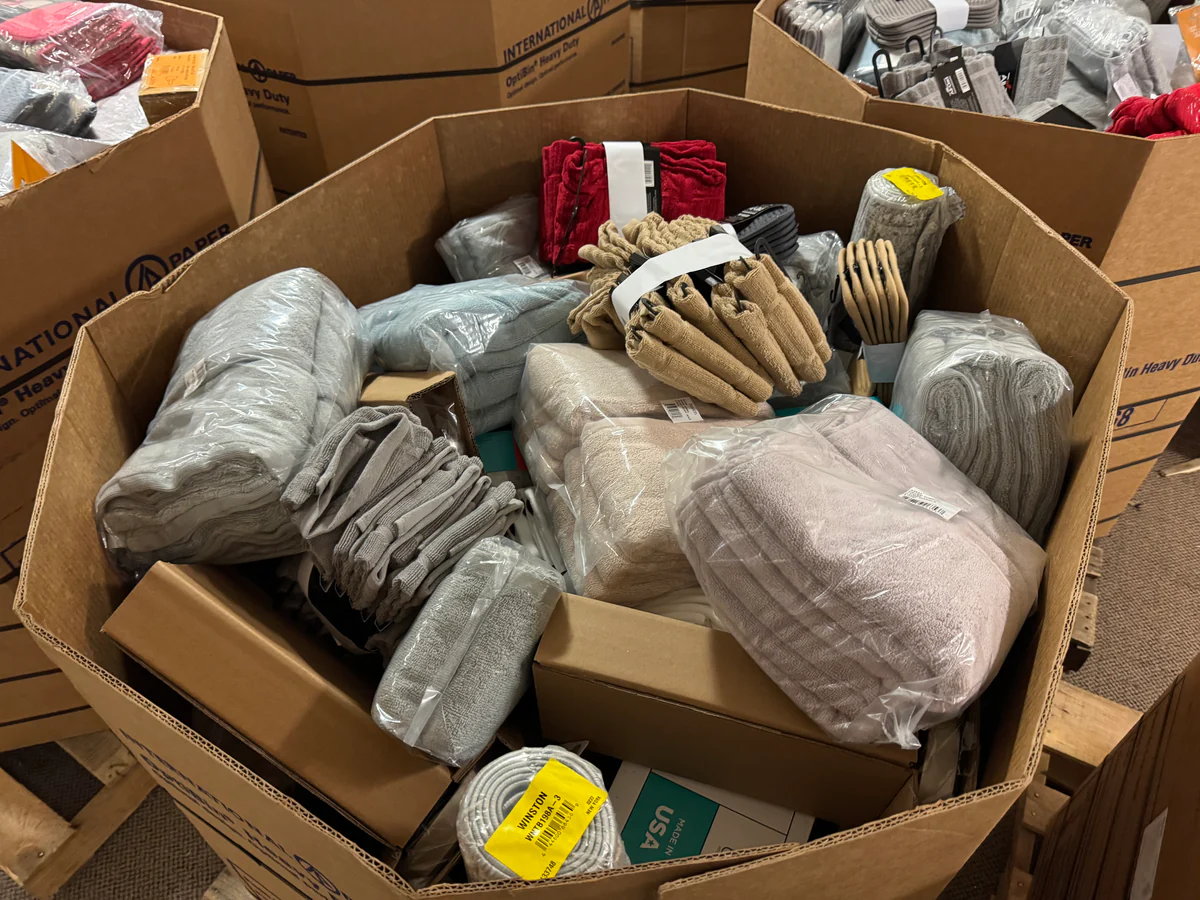 Wholesale Brand New Bed, Bath & Beyond Merchandise Pallet – Retail Store Overstock - Image 3