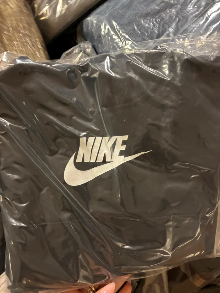 Wholesale Premium Like-New Apparel Pallet – 350 Pieces High-Value Clothing for Resellers - Image 6