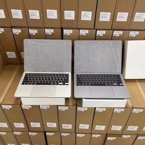MacBook Air 13.6" (M2/8GB/256GB)